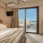 Villa Ventalia Villas, 3br Sea View And Infinity Pool By Mana Gers *