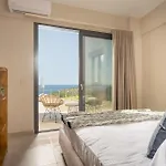 Villa Ventalia Villas, 3br Sea View And Infinity Pool By Mana Gers *