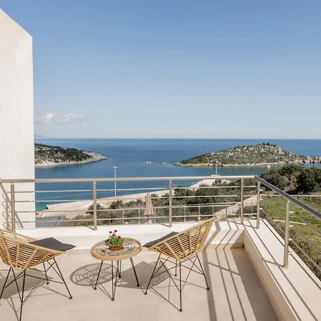 Villa Ventalia Villas, 3br Sea View And Infinity Pool By Mana Gers