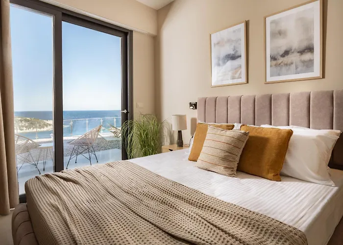 Ventalia Villas, 3br Sea View And Infinity Pool By Mana Gers *